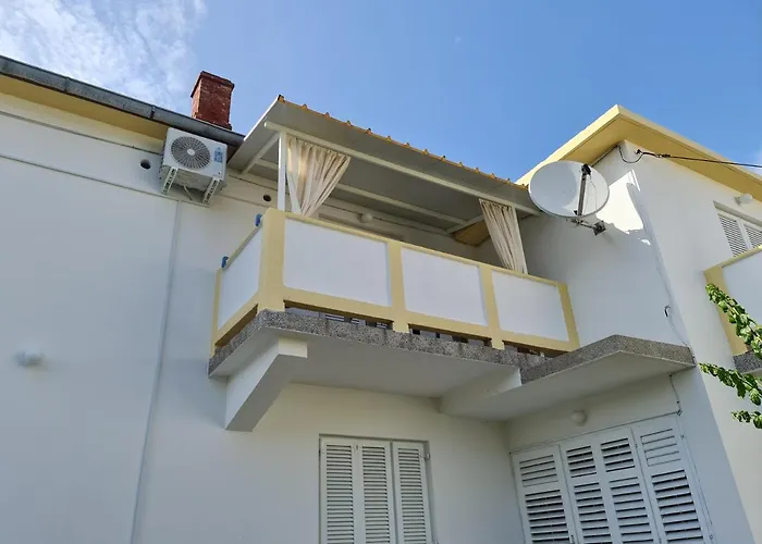 Apartmani I Sobe Jusic